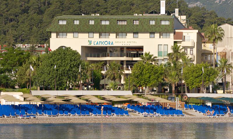 Lancora Beach Hotel